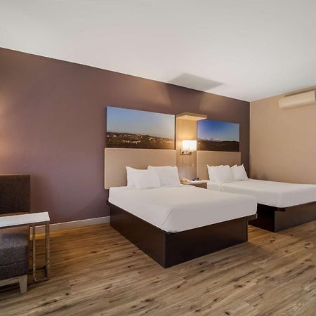 Best Western Diamond Bar Hotel y Suites Exterior foto