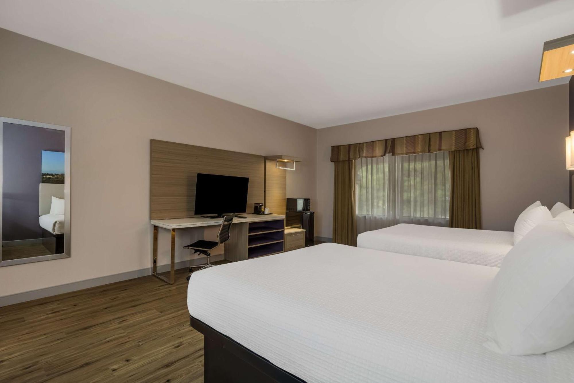 Best Western Diamond Bar Hotel y Suites Exterior foto