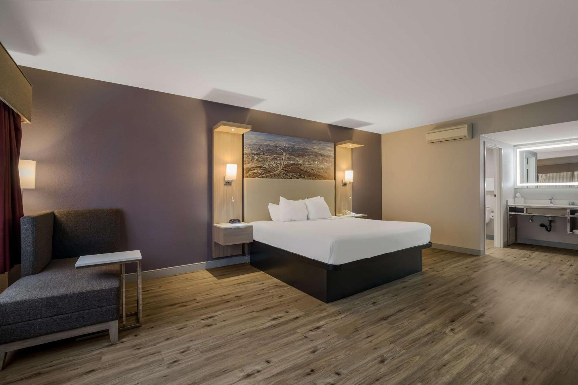 Best Western Diamond Bar Hotel y Suites Exterior foto